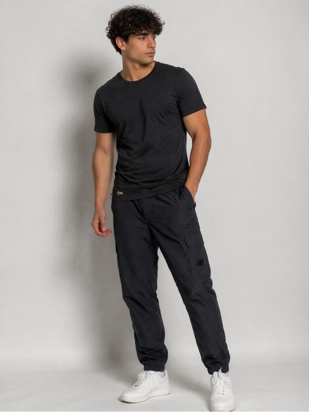 New Balance Boys Youth XL (18-20) pull on pants Black lightweight Joggers